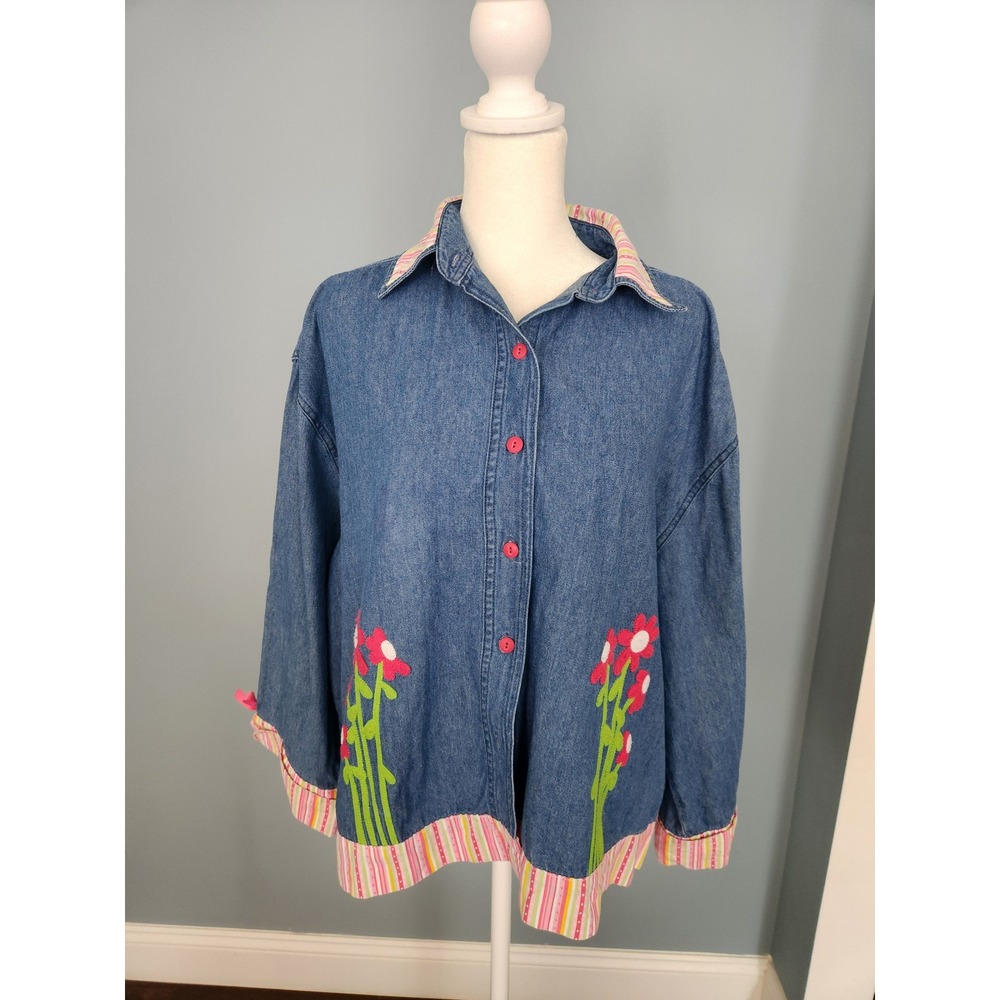 Lighthouse Apparel Vintage Denim Shirt Women L Blue Floral Applique Shacket